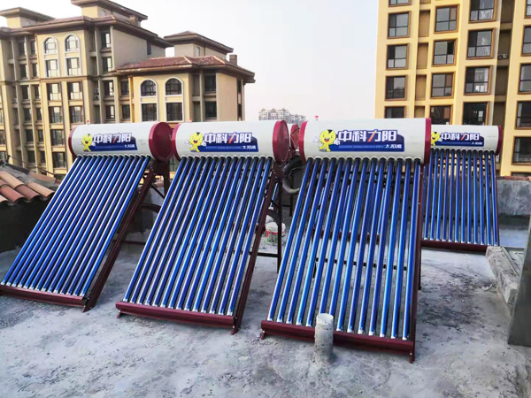 太陽(yáng)能熱水器在冬天能不能使用呢？